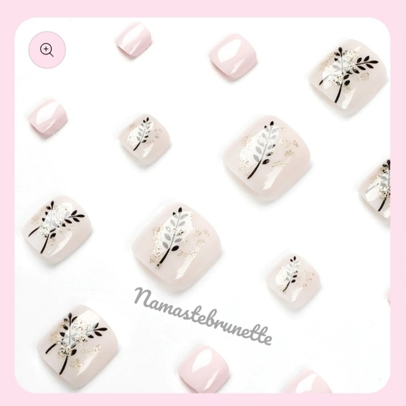 2/$16 Boho Leaf Press On Toenails - Picture 4 of 16